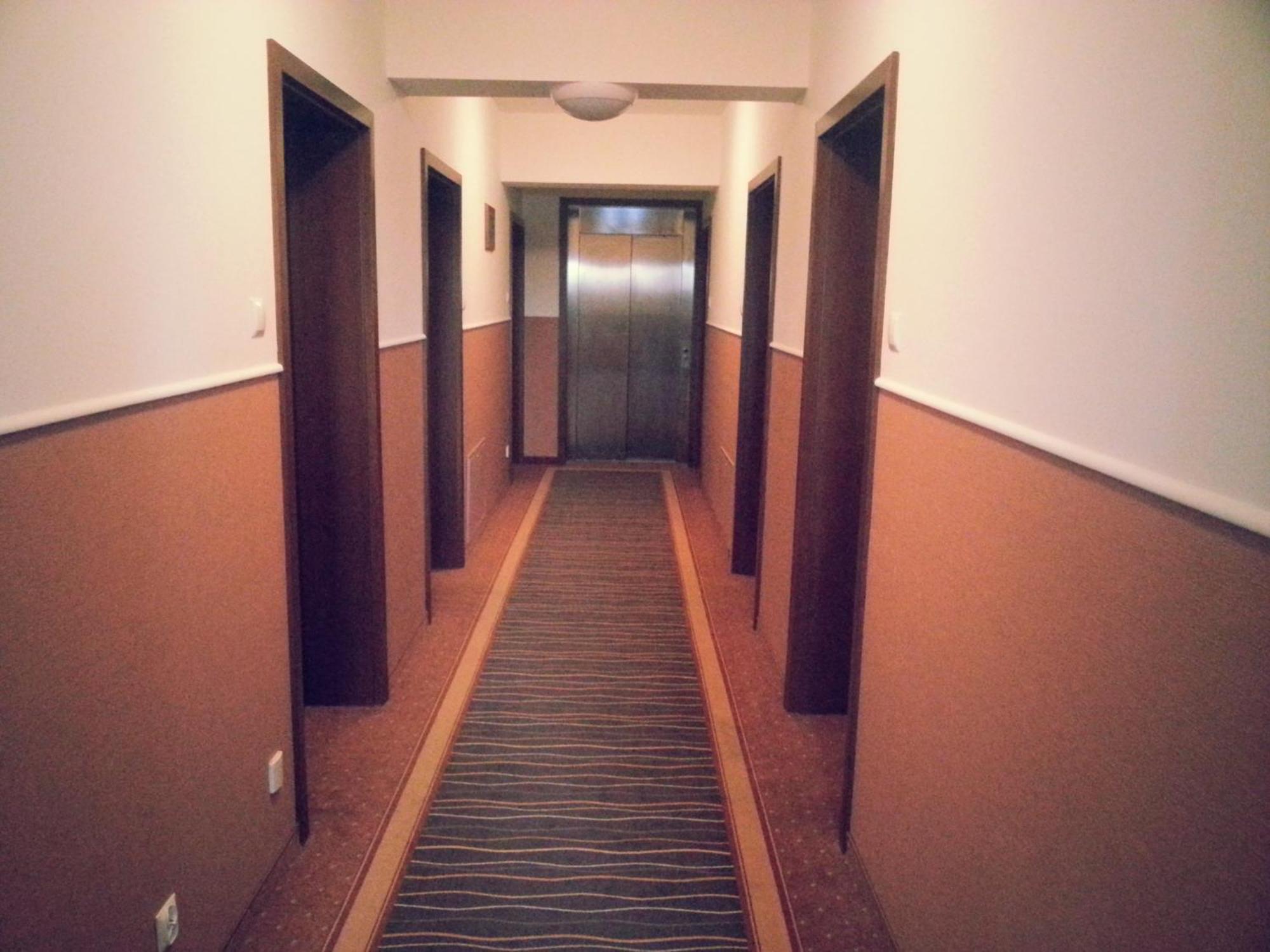 Hotel Trojka Przemysl Exterior photo